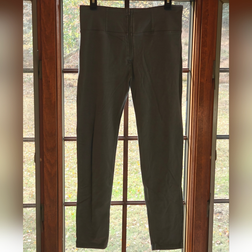 Freddy Women's Gray Leggings
